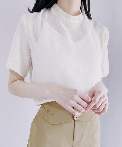 Loueme(ルエム)の「ハイネックシアートップス(シャツ/ブラウス・レディース・ホワイト/アイボリー・FREE)」の2枚目の写真