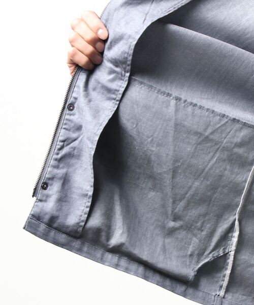 TETE HOMME（テットオム）の「コーティングリネンパーカー（ブルゾン・メンズ・ライトグレー/ブルー・MEDIUM/X-LARGE/LARGE）」の3枚目の写真