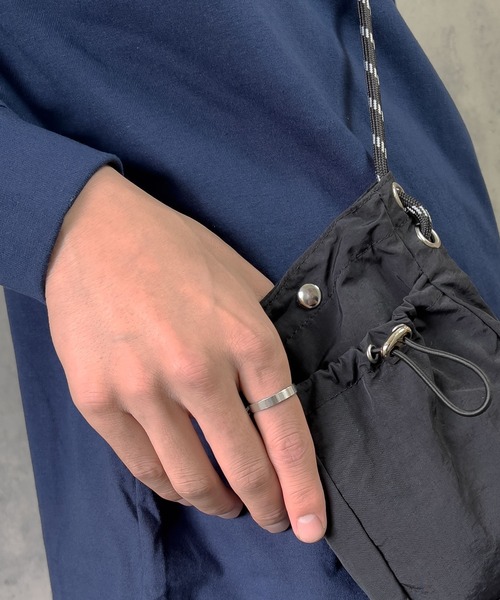 SBG(エスビー)の「SBG シンプルカラースチールリング(リング・メンズ・ブラック/シルバー/ゴールド/ブラック系その他/シルバー系その他/ゴールド系その他/シルバー系/シルバー系1・10号/12号/11号/9号/8号/18号/21号/15号/25号/23号/16号/14号)」の20枚目の写真