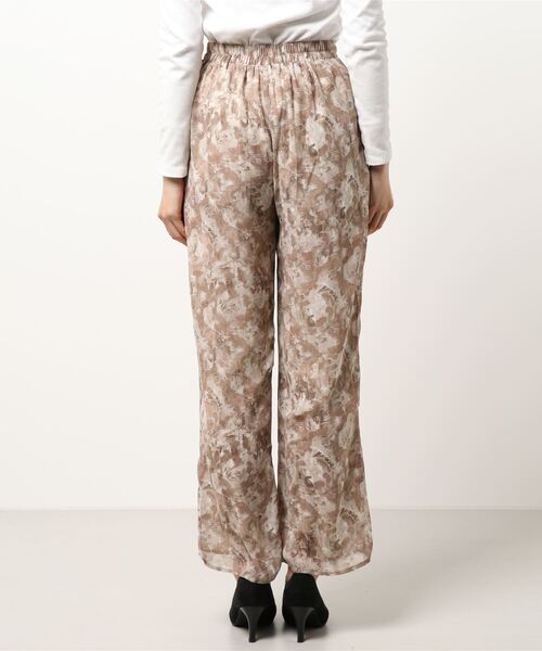 y/m by misato(イムバイミサト)の「ぼかし柄ストレートパンツ(その他パンツ・レディース・グリーン/ダークベージュ・FREE)」の17枚目の写真