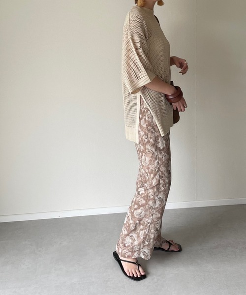 y/m by misato(イムバイミサト)の「ぼかし柄ストレートパンツ(その他パンツ・レディース・グリーン/ダークベージュ・FREE)」の11枚目の写真