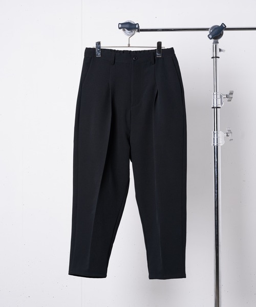 INTER FACTORY（インターファクトリー）の「ファッションインフルエンサー こーせ - ワンタックコクーンパンツ　made in INTER FACTORY（その他パンツ・メンズ・ベージュ/ブラック・MEDIUM/LARGE）」の15枚目の写真