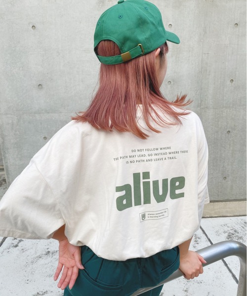 nemne store(ネンネストア)の「いちにちのはじまりアソートプリントT(Tシャツ/カットソー・レディース・ホワイト/ライトグレー/ライトブルー/ベージュ/オフホワイト/サックスブルー/ブルー/アイボリー/クリーム/クリア/ナチュラル/スミクロ・フリー)」の2枚目の写真