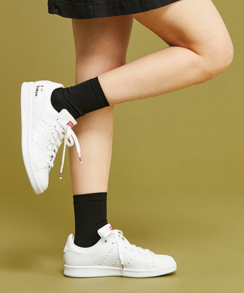 adidas（アディダス）の「ローカットスニーカー（スニーカー・メンズ・ブラック×ブラック・25.5cm）」の6枚目の写真