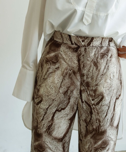 Birthday room（バースデイルーム）の「マーブルパターンプリントパンツ（その他パンツ・レディース・ブラック/ブラウン・FREE）」の13枚目の写真