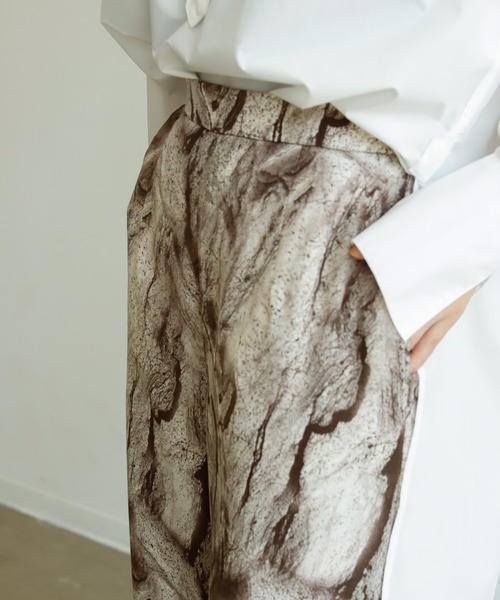 Birthday room（バースデイルーム）の「マーブルパターンプリントパンツ（その他パンツ・レディース・ブラック/ブラウン・FREE）」の14枚目の写真