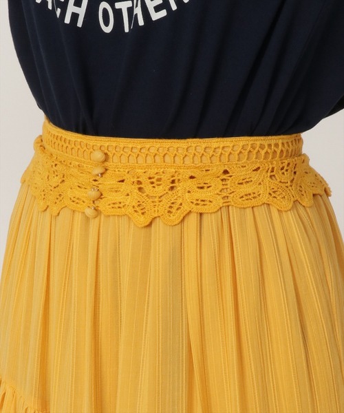 REDYAZEL（レディアゼル）の「楊柳ストライプアシメティアードスカート（スカート・レディース・オフホワイト/イエロー/ネイビー・SMALL/MEDIUM）」の22枚目の写真