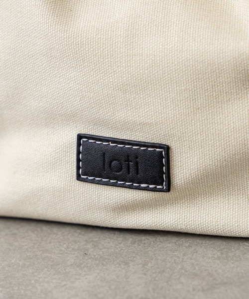 loti（ロティ）の「WEB限定 loti 巾着付スクエアボックス（ハンドバッグ・レディース・ブラック/ブラウン・ONE SIZE）」の9枚目の写真