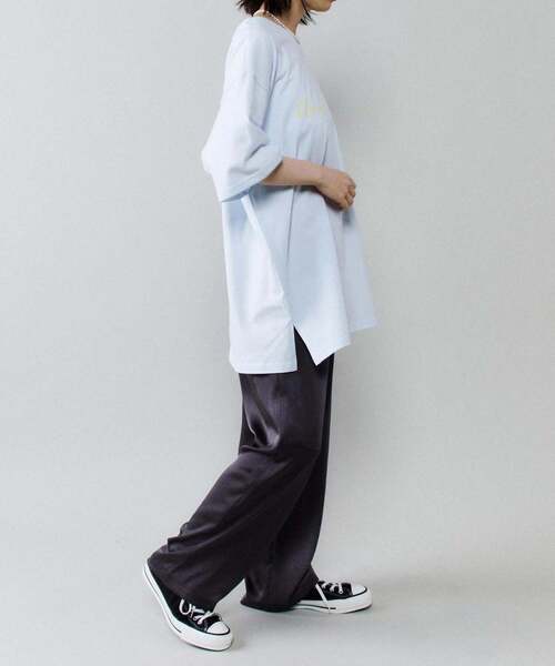CONVERSE TOKYO（コンバーストウキョウ）の「フロントロゴビッグTシャツ（Tシャツ/カットソー・レディース・ブルー/ホワイト/グリーン/ピンク・FREE）」の17枚目の写真