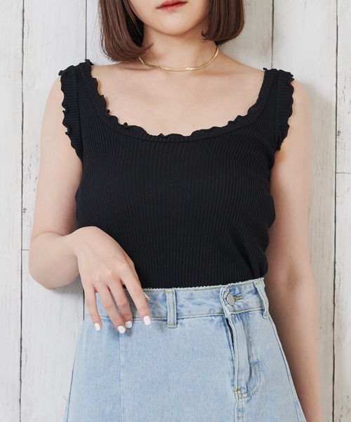 Anuenue（アヌエヌエ）の「ハイウエストパンツやデニムと相性抜群 レディース フリルリブタンクトップ（タンクトップ・レディース・ホワイト/ブラック/パープル/ピンク/グリーン/クリーム・FREE）」の3枚目の写真