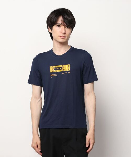 Reebok(リーボック)の「アクティブチル+ドリームブレンド Tシャツ / Activchill+DreamBlend T-Shirt(Tシャツ/カットソー・メンズ・ブラック/ネイビー・SMALL/MEDIUM/LARGE/X-LARGE/XX-LARGE/X-SMALL/XXX-LARGE)」の4枚目の写真
