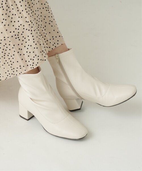 frames RAY CASSIN（フレームスレイカズン）の「ストレッチ太ヒールブーツ（ブーツ・レディース・ブラック/ダークブラウン/キナリ・SMALL/LARGE/X-LARGE/MEDIUM）」の4枚目の写真