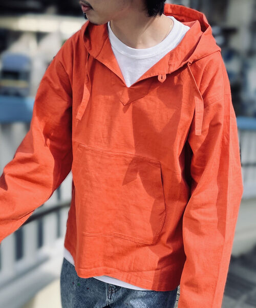 GLOSTER(グロスター)の「【GLOSTER/グロスター】メキシカンパーカー(パーカー・メンズ・オフホワイト/カーキ/オレンジ・MEDIUM/LARGE)」の1枚目の写真