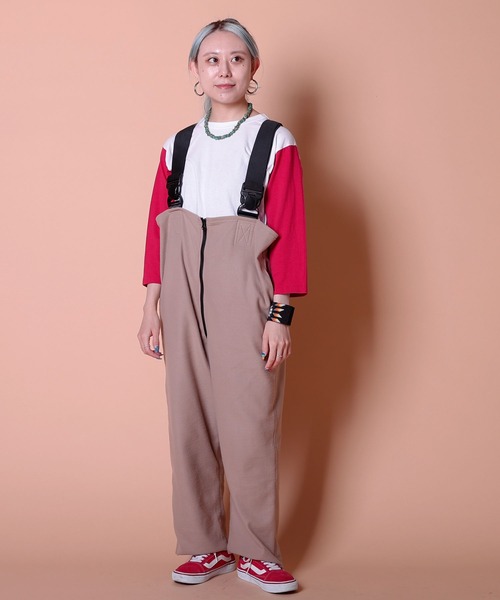 WALLA WALLA SPORT(ワラワラスポーツ)の「2-TONE FOOTBALL TEE/ 2トーン フットボール T(Tシャツ/カットソー・レディース・ネイビー/レッド系その他/イエロー系その他/ブラック系その他/グリーン系その他・MEDIUM)」の21枚目の写真