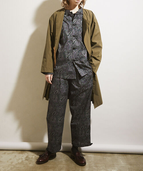 GLOSTER（グロスター）の「【GLOSTER/グロスター】ノーカラーベルテッドガウン ガウンコート（ノーカラーコート・メンズ・ブラック/オリーブ・MEDIUM/LARGE）」の5枚目の写真