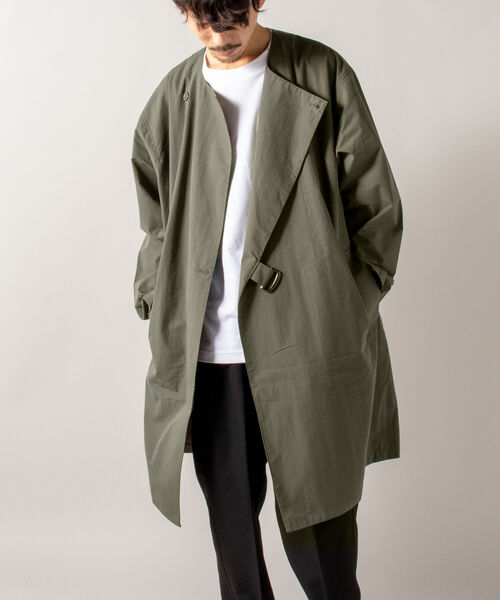 GLOSTER（グロスター）の「【GLOSTER/グロスター】ノーカラーベルテッドガウン ガウンコート（ノーカラーコート・メンズ・ブラック/オリーブ・MEDIUM/LARGE）」の8枚目の写真