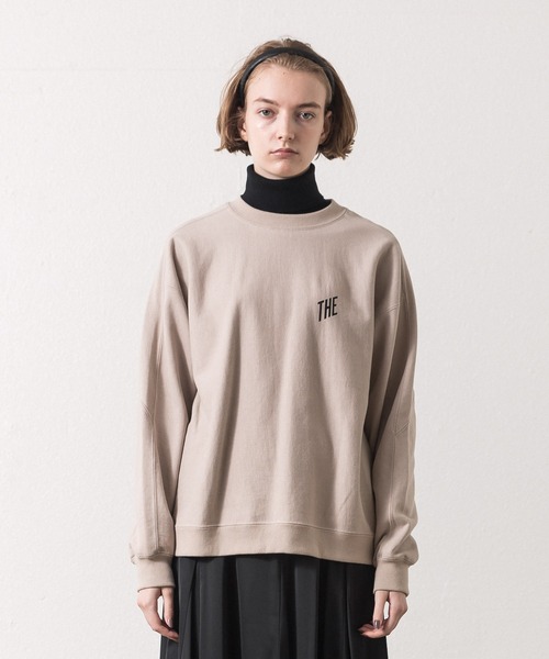 ALLUMER（アリュメール）の「ルーズシルエットクルーネックプリントスウェット（スウェット・レディース・ブラック/ベージュ/ピンク/グリーン・1）」の6枚目の写真