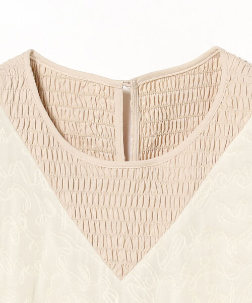 Ray BEAMS(レイビームス)の「Ray BEMS / ジャカード ティアード マキシ ワンピース(ワンピース・レディース・ホワイト系その他6/ワイン・ONE SIZE)」の7枚目の写真