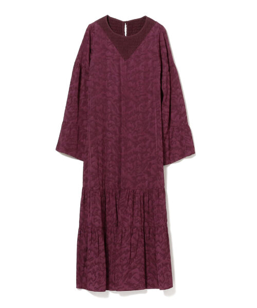 Ray BEAMS(レイビームス)の「Ray BEMS / ジャカード ティアード マキシ ワンピース(ワンピース・レディース・ホワイト系その他6/ワイン・ONE SIZE)」の17枚目の写真