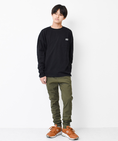 RAT EFFECT（ラットエフェクト）の「ポケット刺繍ロングTシャツ（Tシャツ/カットソー・キッズ・オフホワイト/グレー/ブラック/チャコールグレー/ライトブルー・120/130/140/150/160/170）」の10枚目の写真