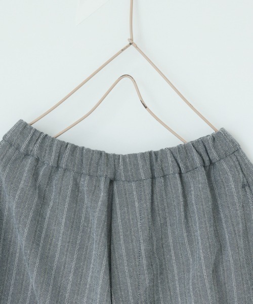 LOWRYS FARM（ローリーズファーム）の「ヘリンボーンバルーンパンツ　217998（カーゴパンツ・キッズ・ブラウン/グレー・110cm/120cm/130cm）」の13枚目の写真