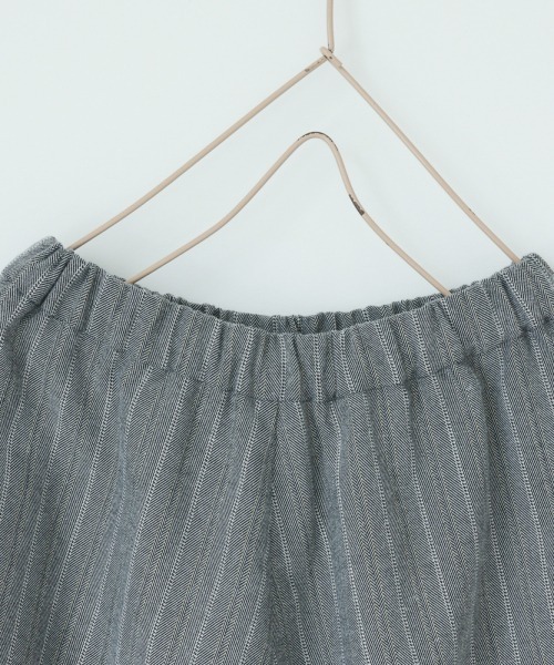 LOWRYS FARM（ローリーズファーム）の「ヘリンボーンバルーンパンツ　217998（カーゴパンツ・キッズ・ブラウン/グレー・110cm/120cm/130cm）」の14枚目の写真
