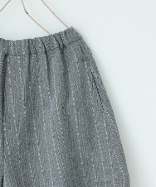 LOWRYS FARM（ローリーズファーム）の「ヘリンボーンバルーンパンツ　217998（カーゴパンツ・キッズ・ブラウン/グレー・110cm/120cm/130cm）」の15枚目の写真