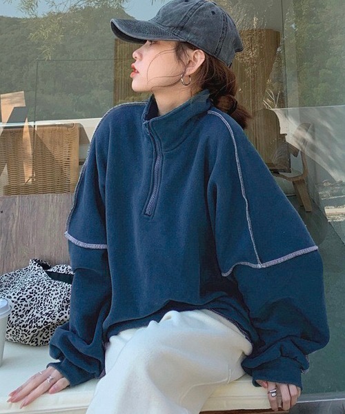 Chaco closet（チャコ クローゼット）の「ハイネックリンキングスウェット（スウェット・レディース・ピンク/グリーン/ベージュ/チャコール/イエロー/ブラック/ブルー・FREE）」の5枚目の写真