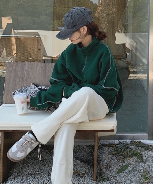 Chaco closet（チャコ クローゼット）の「ハイネックリンキングスウェット（スウェット・レディース・ピンク/グリーン/ベージュ/チャコール/イエロー/ブラック/ブルー・FREE）」の15枚目の写真