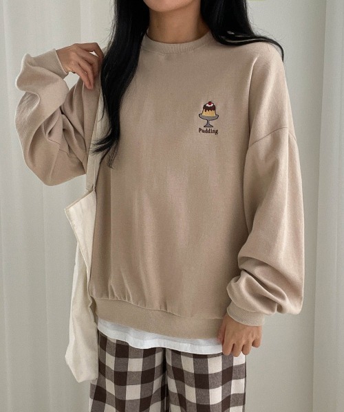 SONA(ソナ)の「3rd Spring×SONYUNARAコラボ おやつ刺繍トレーナー(スウェット・レディース・ブラック/ベージュ/ブルー/グリーン/アイボリー・FREE)」の17枚目の写真