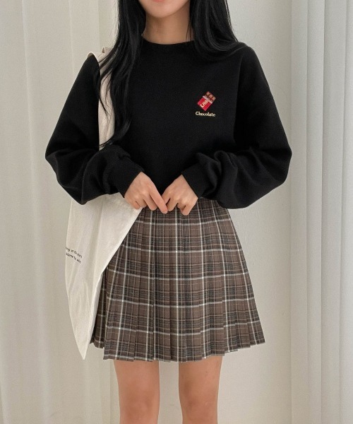 SONA(ソナ)の「3rd Spring×SONYUNARAコラボ おやつ刺繍トレーナー(スウェット・レディース・ブラック/ベージュ/ブルー/グリーン/アイボリー・FREE)」の13枚目の写真