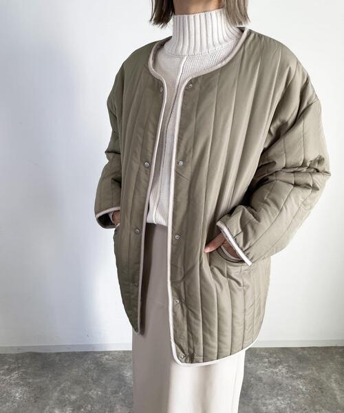 MLI'A（エムリア）の「ボアリバーシブルキルティングアウター／コート（ブルゾン・レディース・カーキ/アイボリー/ベージュ/ブラック・M）」の12枚目の写真