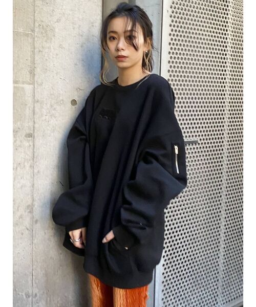 EVRIS（エヴリス）の「サイドポケットスウェットプルオーバー（スウェット・レディース・ブラック/パープル/グリーン・FREE）」の18枚目の写真