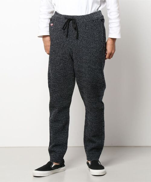 291295=HOMME(ニーキューイチニーキューゴーオム)の「【291295=HOMME】 ポリエステルニット ジョガーパンツ(その他パンツ・メンズ・ブラック系1/グレー系1・2/4/3)」の4枚目の写真