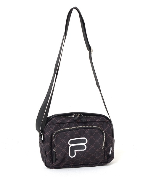 FILA(フィラ)の「【FILA/フィラ】モノグラム柄 ワッペンロゴ ナイロン 横型 ショルダーバッグ(ショルダーバッグ・レディース・ベージュ/オフホワイト/ブラック/ネイビー・FREE)」の2枚目の写真