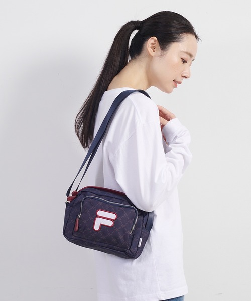 FILA(フィラ)の「【FILA/フィラ】モノグラム柄 ワッペンロゴ ナイロン 横型 ショルダーバッグ(ショルダーバッグ・レディース・ベージュ/オフホワイト/ブラック/ネイビー・FREE)」の18枚目の写真
