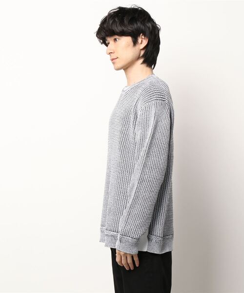 NICOLE CLUB FOR MEN（ニコルクラブフォーメン）の「配色クルーニット（ニット/セーター・メンズ・ホワイト×ブラック/ブラック×ホワイト・MEDIUM/LARGE/X-LARGE）」の3枚目の写真