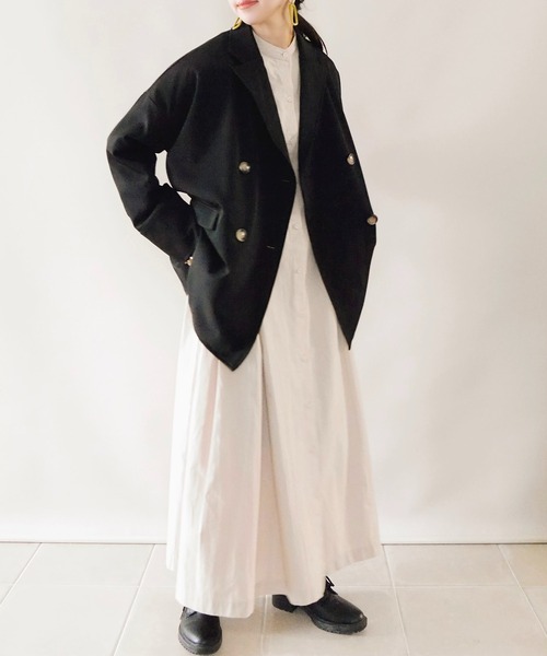 ECRIRE（エクリール）の「【陽コラボ】オーバーサイズダブルテーラードJK　セットアップ対応（テーラードジャケット・レディース・ブラック/ベージュ/グリーン・M/L）」の2枚目の写真