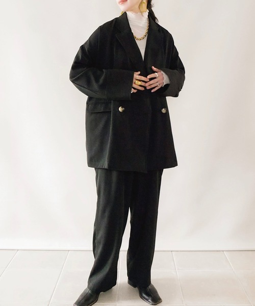 ECRIRE（エクリール）の「【陽コラボ】オーバーサイズダブルテーラードJK　セットアップ対応（テーラードジャケット・レディース・ブラック/ベージュ/グリーン・M/L）」の4枚目の写真