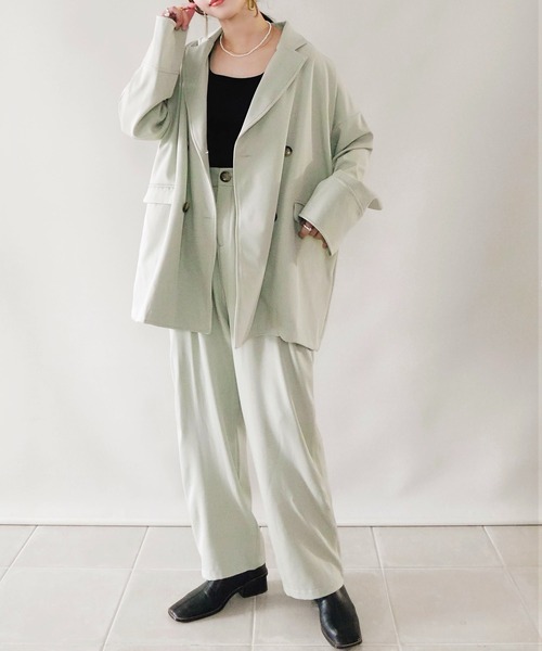 ECRIRE（エクリール）の「【陽コラボ】オーバーサイズダブルテーラードJK　セットアップ対応（テーラードジャケット・レディース・ブラック/ベージュ/グリーン・M/L）」の11枚目の写真