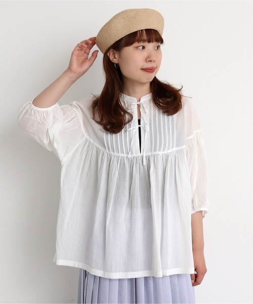 chambre de charme（シャンブルドゥシャーム）の「cdc 80ローンサンドウォッシュ ピンタックブラウス（シャツ/ブラウス・レディース・オフホワイト/ブラウン/パープル・FREE）」の2枚目の写真