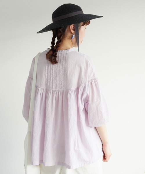 chambre de charme（シャンブルドゥシャーム）の「cdc 80ローンサンドウォッシュ ピンタックブラウス（シャツ/ブラウス・レディース・オフホワイト/ブラウン/パープル・FREE）」の22枚目の写真