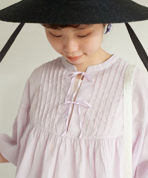 chambre de charme（シャンブルドゥシャーム）の「cdc 80ローンサンドウォッシュ ピンタックブラウス（シャツ/ブラウス・レディース・オフホワイト/ブラウン/パープル・FREE）」の20枚目の写真