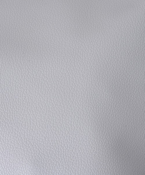 DISCOAT（ディスコート）の「【A4サイズ収納可能/WEB限定】くったりラウンドトートバッグ《通勤・通学に！》（トートバッグ・レディース・ブラック/ライトグレー/ベージュ/グリーン/ブラウン/グレイッシュベージュ/イエロー/シルバー・FREE）」の15枚目の写真