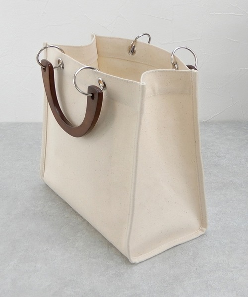 minia(ミニア)の「ウッドハンドルキャンバストート ◇(トートバッグ・レディース・ブラック/アイボリー/カーキ・FREE)」の18枚目の写真