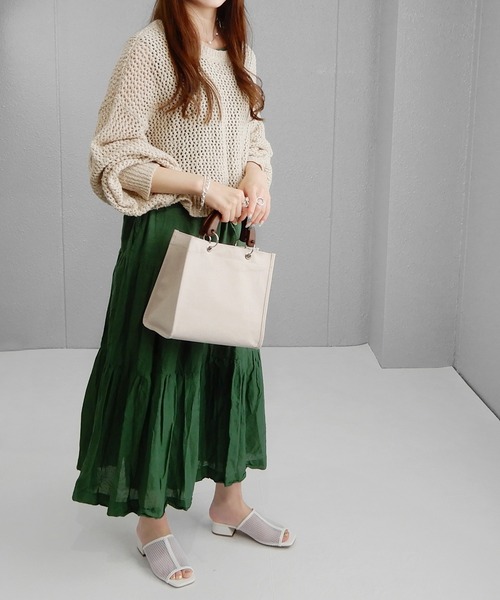 minia(ミニア)の「ウッドハンドルキャンバストート ◇(トートバッグ・レディース・ブラック/アイボリー/カーキ・FREE)」の5枚目の写真