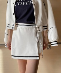 Opinion korean town（オピニオン コリアン タウン）の「Line detail mini skirt（スカート）」