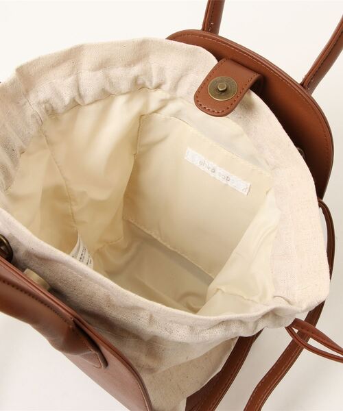 ehka sopo（エヘカソポ）の「コンビ巾着ショルダーバッグ（ショルダーバッグ・レディース・ブラック/ブラウン/キャメル・ﾌﾘ-）」の6枚目の写真