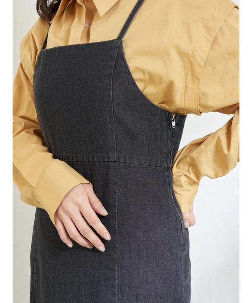 earth music&ecology（アースミュージックアンドエコロジー）の「デニムキャミワンピース（ワンピース・レディース・ブラック/インディゴブルー・FREE）」の5枚目の写真