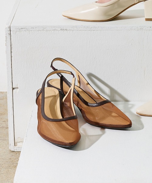 KOBE LETTUCE（コウベレタス）の「バックストラップサンダル（サンダル・レディース・ブラウン/ブラック/ライトベージュ・L/M/LL/S）」の2枚目の写真